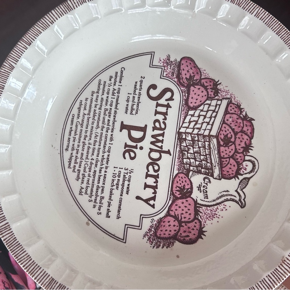 Pink and Cream Scalloped Dinnerware Plate